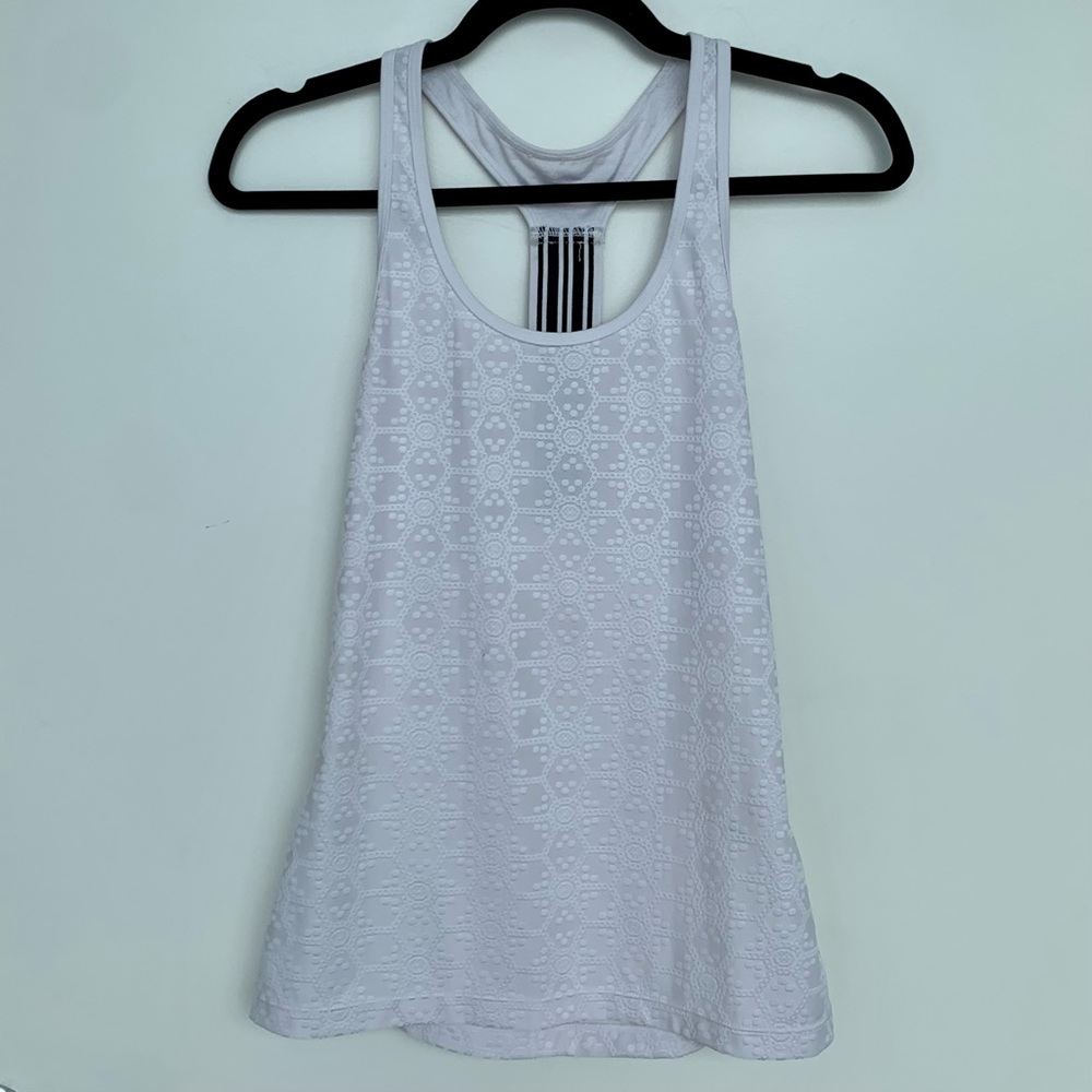 Lorna Jane bright white tank - XS